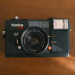 【安価・簡単】初心者おすすめのフィルムカメラ【KONICA C35 ef】